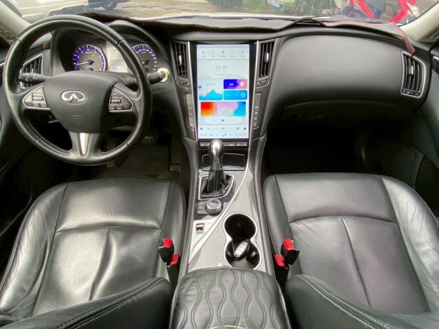 Infiniti Q50  第3張相片