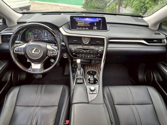 Lexus RX  第3張相片