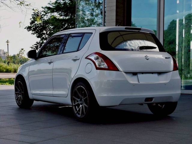 Suzuki SWIFT  第9張相片