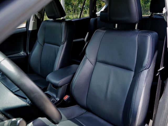 Toyota RAV4  第10張相片