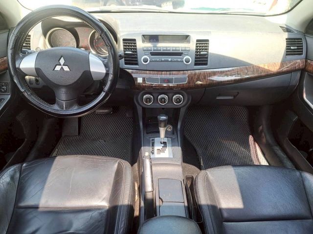 2009 三菱 fortis 1.8 經濟實惠代步車  第1張相片