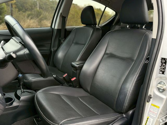 TOYOTA豐田 PRIUS C  第10張相片