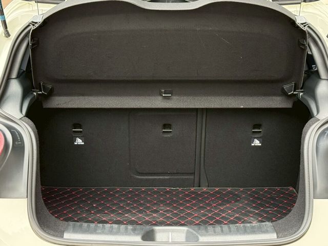 M-BENZ賓士 A180  第17張相片