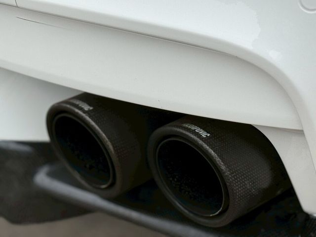 BMW寶馬 M6 COUPE  第7張相片