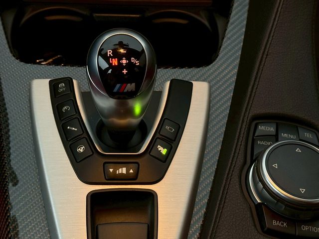 BMW寶馬 M6 COUPE  第18張相片