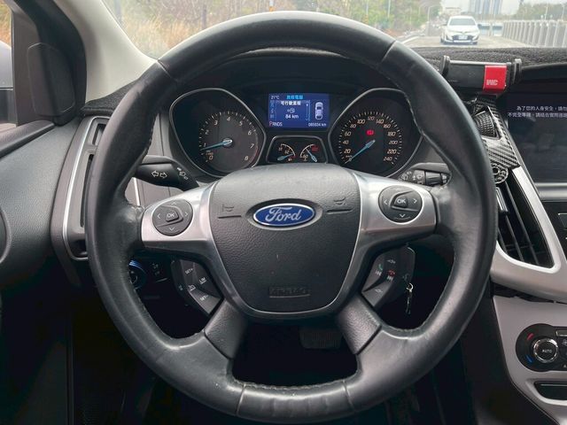 FORD福特 FOCUS  第8張相片