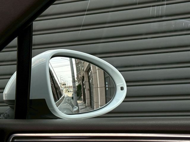 PORSCHE保時捷 MACAN  第10張相片