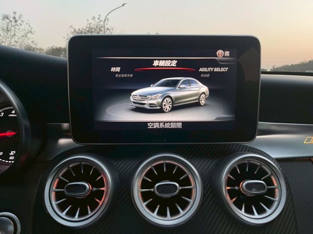 M-BENZ賓士 C300  第15張相片