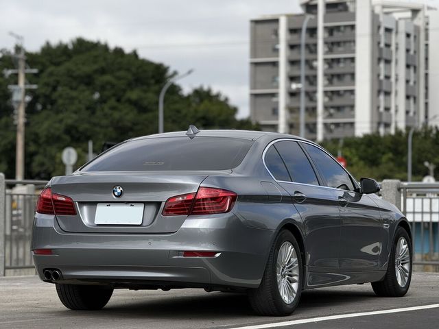 BMW寶馬 520I  第2張相片