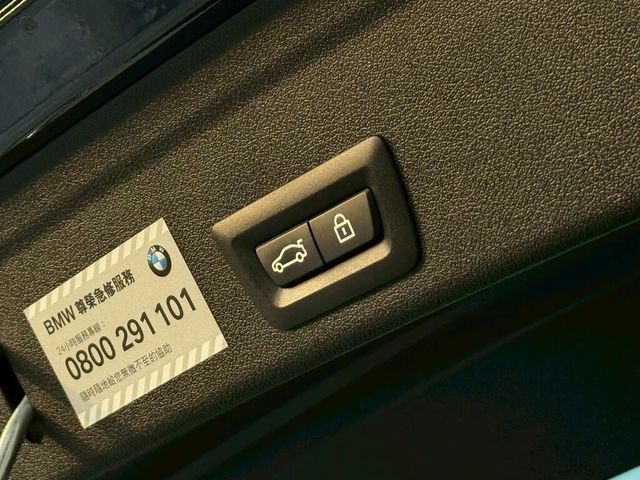 BMW寶馬 X6 XDRIVE40I  第19張相片