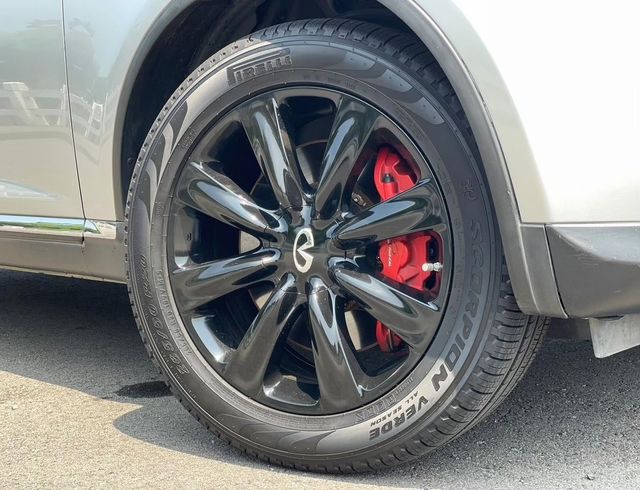 INFINITI無限 FX35  第5張相片