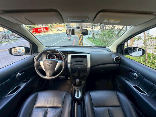 NISSAN日產 LIVINA  第5張相片