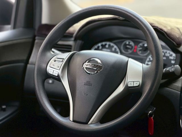 NISSAN日產 TIIDA  第6張相片