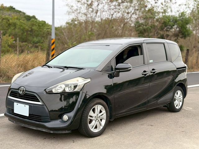 TOYOTA豐田 SIENTA  第1張相片