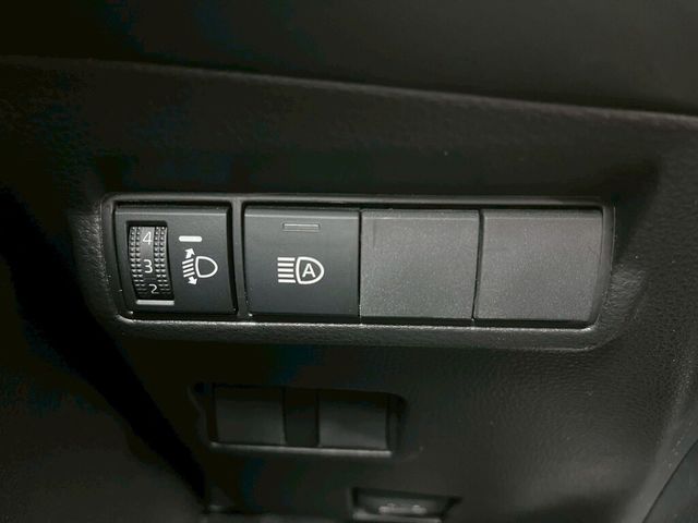 TOYOTA豐田 COROLLA CROSS  第10張相片