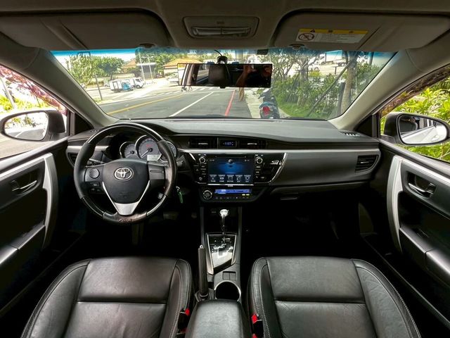 TOYOTA豐田 ALTIS  第5張相片