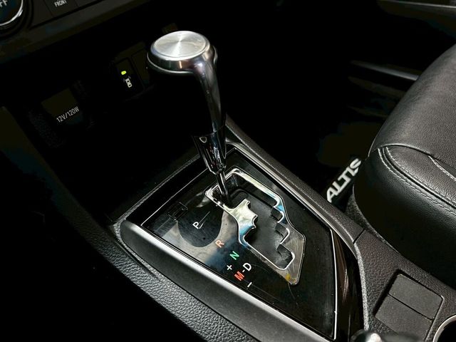 TOYOTA豐田 ALTIS  第10張相片