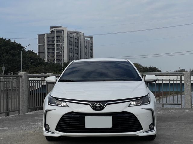 TOYOTA豐田 ALTIS  第3張相片