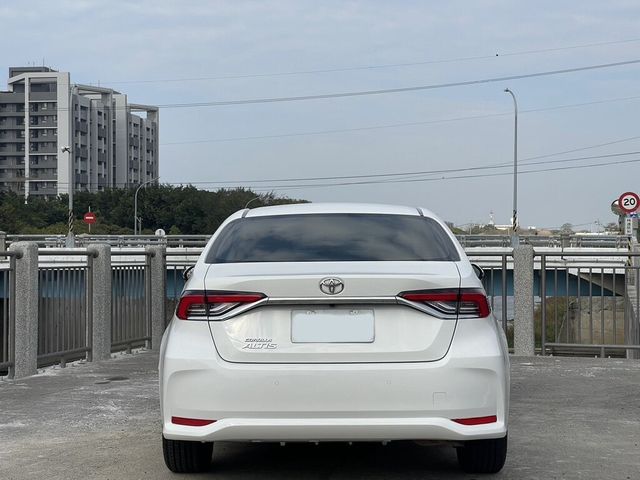 TOYOTA豐田 ALTIS  第4張相片
