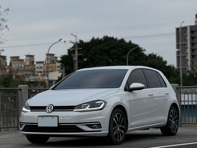 VOLKSWAGEN福斯 GOLF  第1張相片