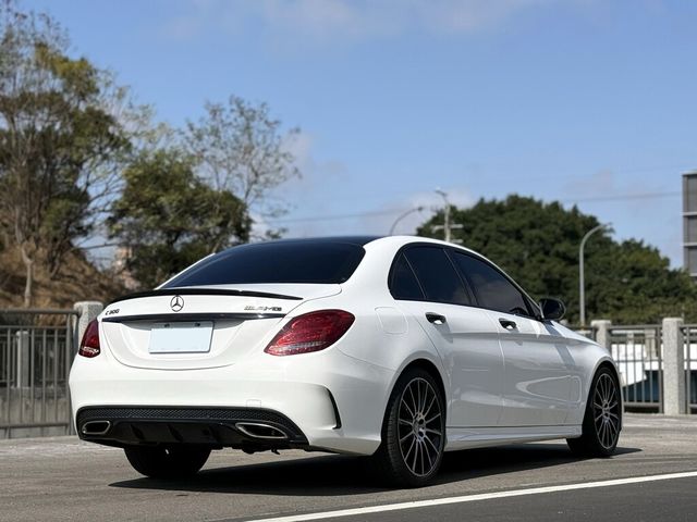 M-BENZ賓士 C300  第2張相片