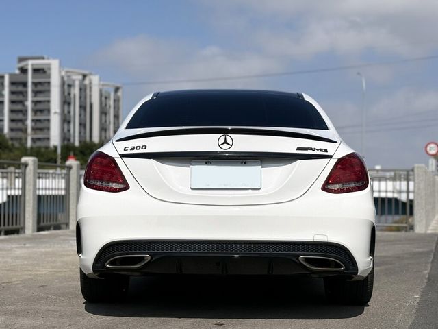 M-BENZ賓士 C300  第4張相片