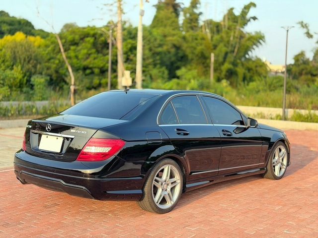 M-BENZ賓士 C250  第2張相片