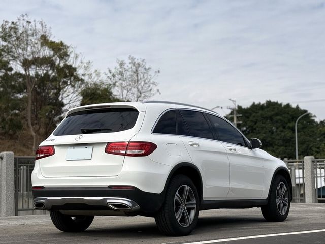 M-BENZ賓士 GLC300  第2張相片