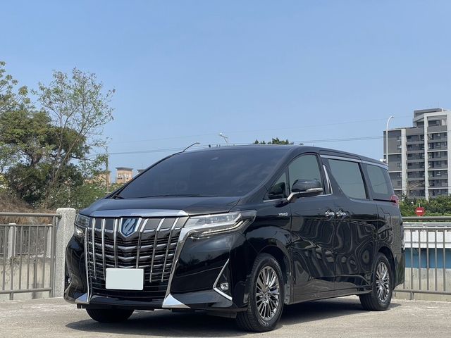TOYOTA豐田 ALPHARD  第1張相片