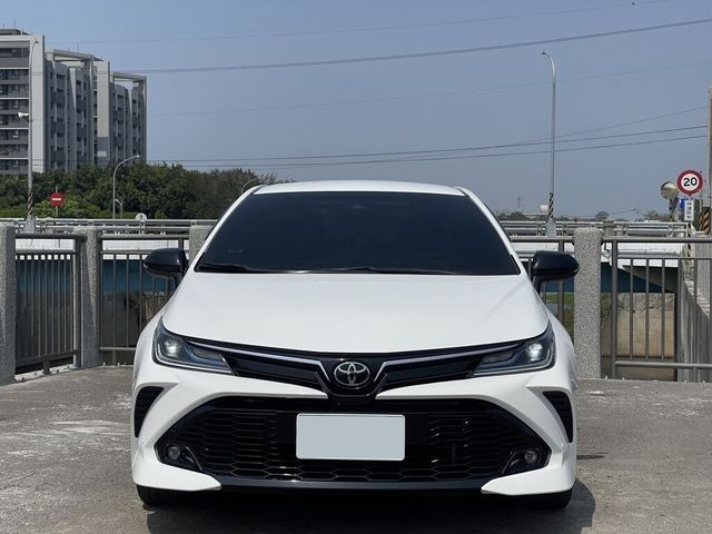 TOYOTA豐田 COROLLA ALTIS HYBRID  第3張相片