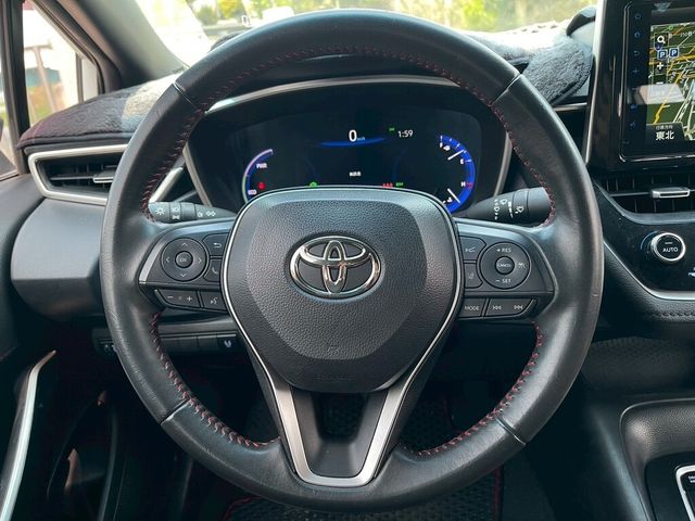 TOYOTA豐田 COROLLA ALTIS HYBRID  第6張相片