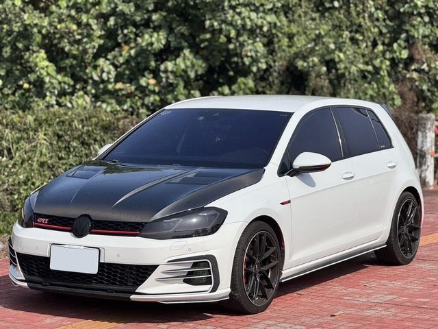 VOLKSWAGEN福斯 GOLF GTI  第1張相片