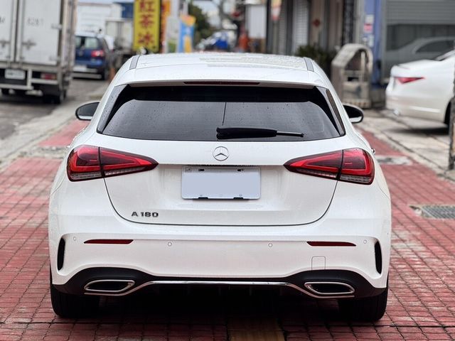 M-BENZ賓士 A180  第4張相片