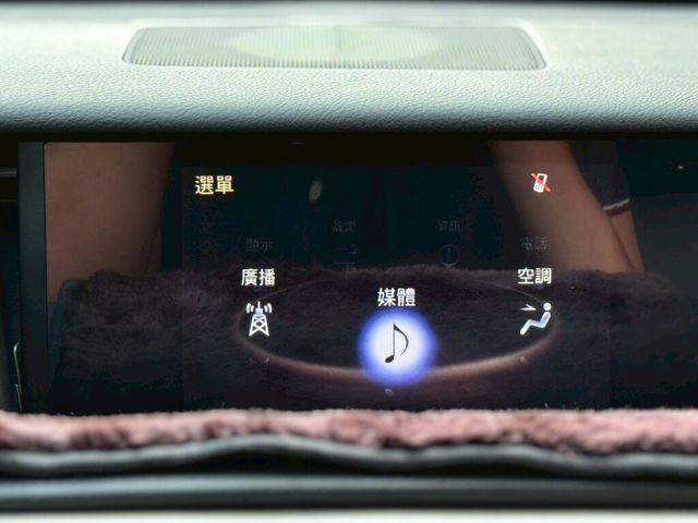 LEXUS凌志 IS 300  第12張相片