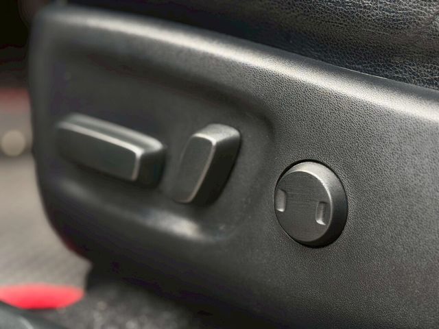 TOYOTA豐田 RAV4  第13張相片