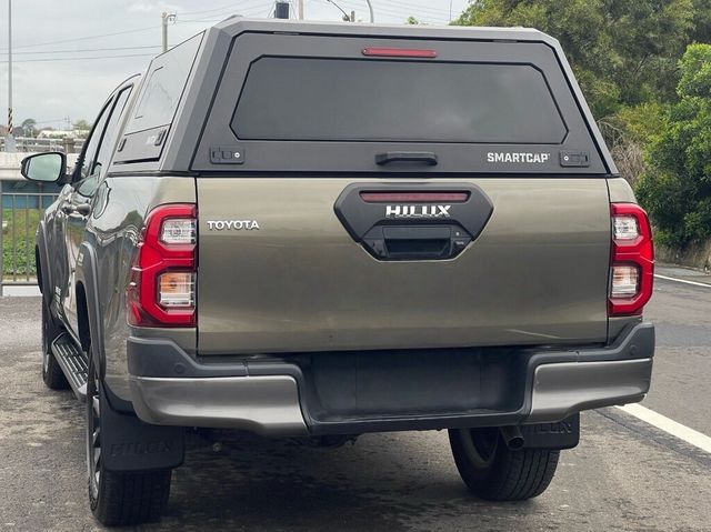 TOYOTA豐田 HILUX  第4張相片