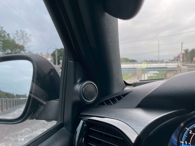 TOYOTA豐田 HILUX  第11張相片