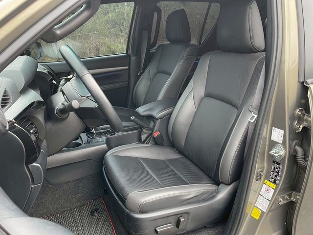 TOYOTA豐田 HILUX  第18張相片