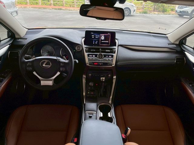 LEXUS凌志 NX200  第5張相片