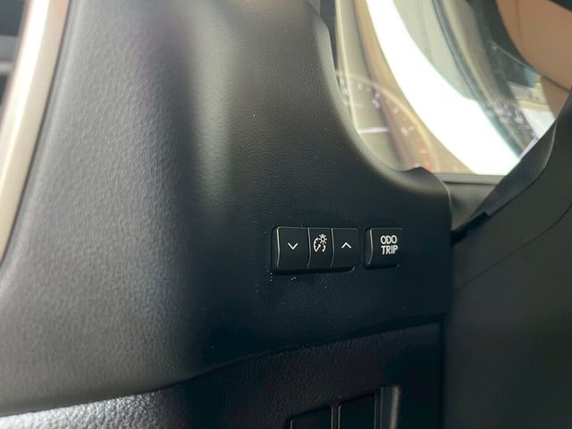 LEXUS凌志 NX200  第10張相片