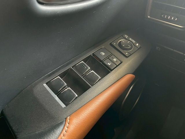 LEXUS凌志 NX200  第11張相片