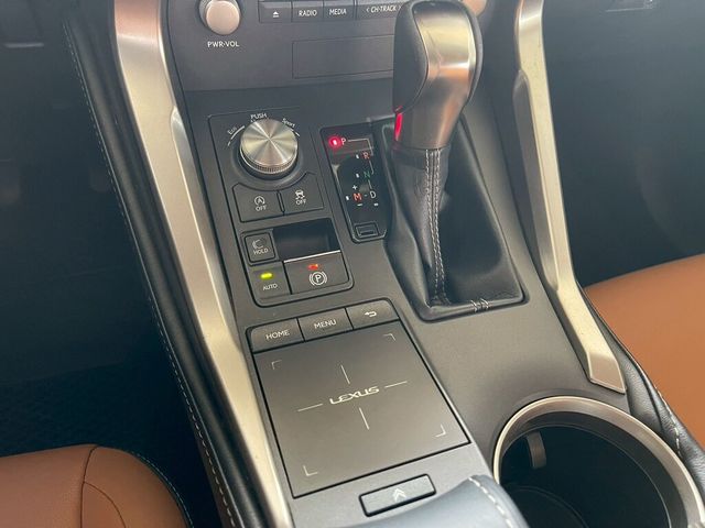 LEXUS凌志 NX200  第15張相片