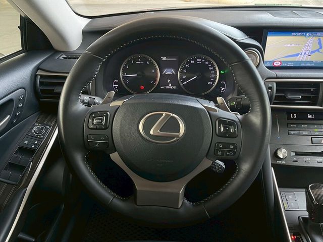 LEXUS凌志 IS 300  第6張相片