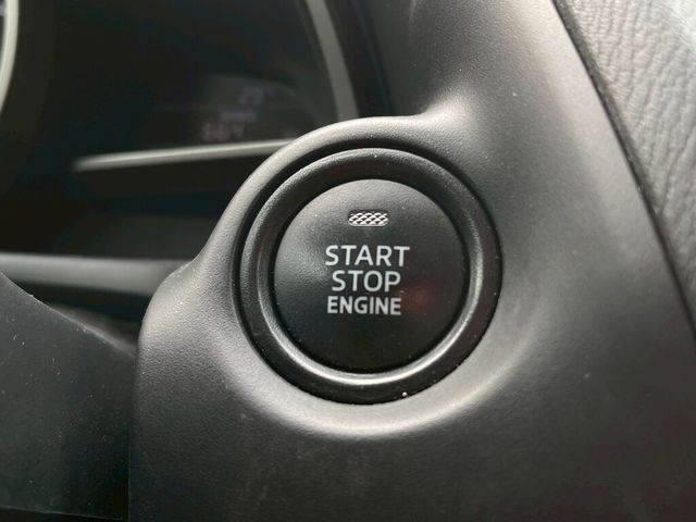 MAZDA馬自達 MAZDA 3  第7張相片