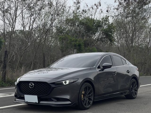 MAZDA馬自達 MAZDA 3  第1張相片