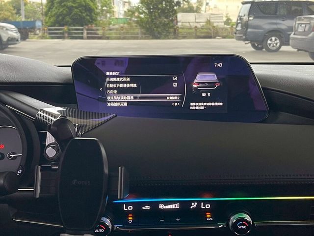 MAZDA馬自達 MAZDA 3  第12張相片