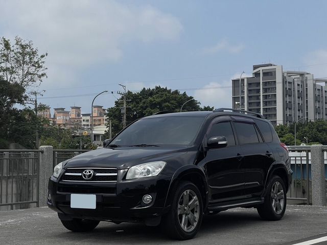 TOYOTA豐田 RAV4  第1張相片