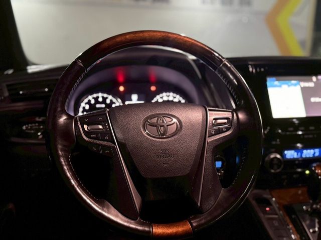 TOYOTA豐田 ALPHARD  第5張相片