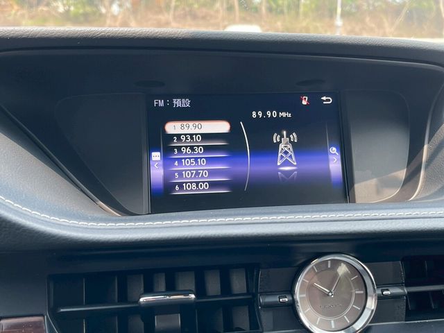 LEXUS凌志 ES200  第13張相片