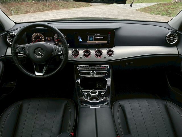 M-BENZ賓士 E200  第6張相片